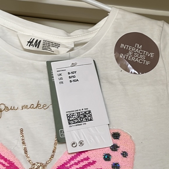 NWT H&M Flip Sequin Butterfly T Shirt - Picture 3 of 3